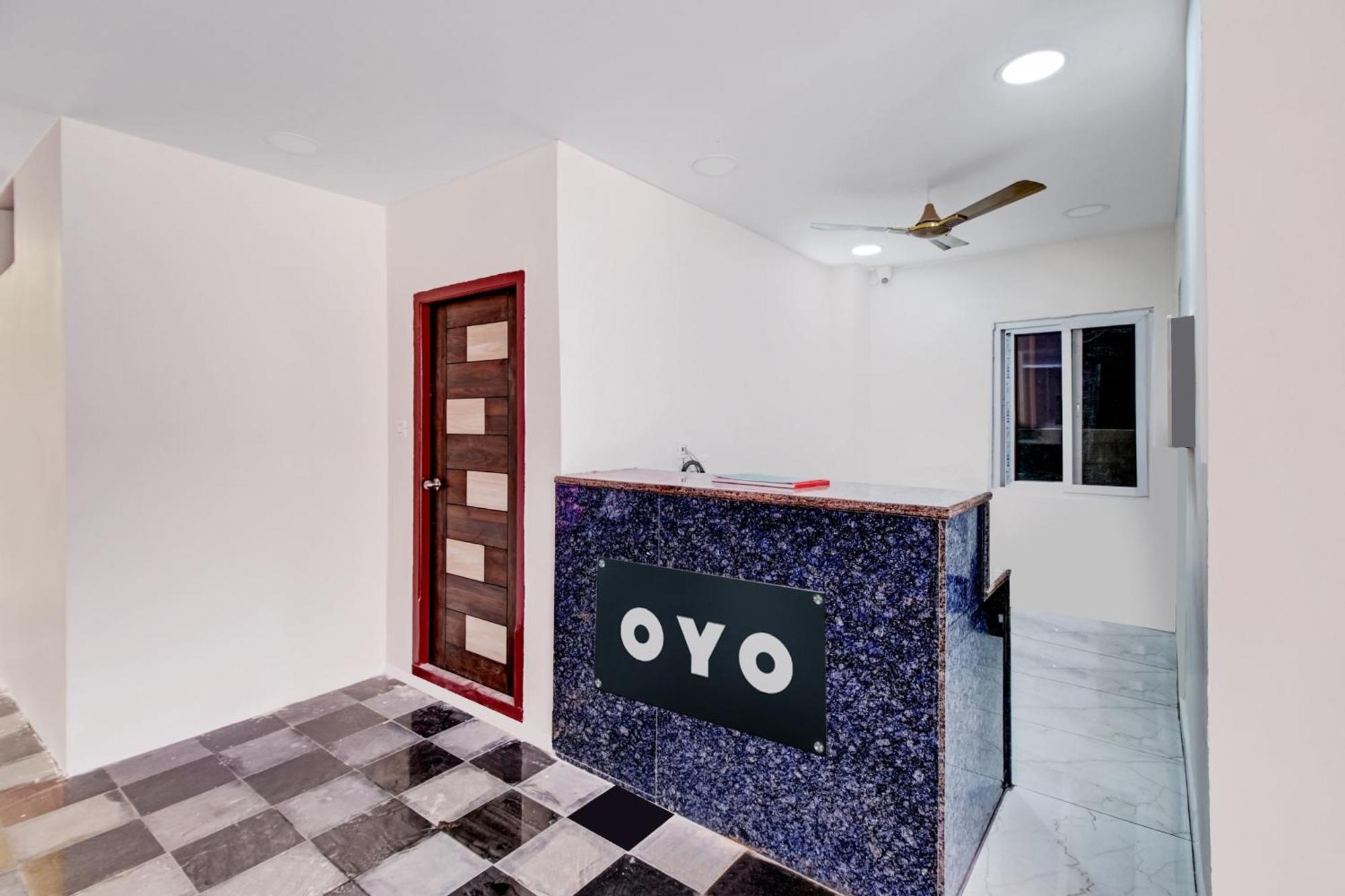 Hotel O Leela Elite Vijayawāda Esterno foto